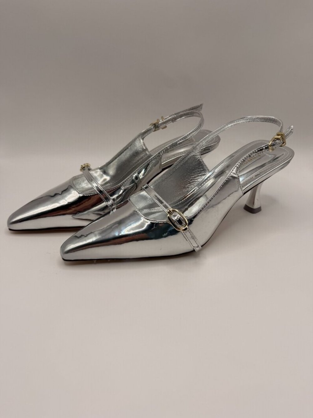 Larroudé Womens Ines Pump In Silver Specchio Pointy Toe Slingback Heel Sz 7.5